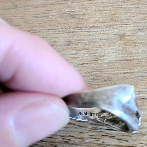 Sterling silver cat or cheetah ring. Stamped 925 silver unisex jewelry. - Picture 6 of 7